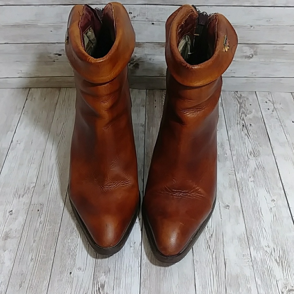 Pikolinos ankle booties